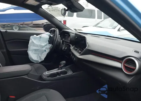 2024 Chevrolet Trax Fwd 1Rs from USA, damaged, VIN KL77LGE2XRC041091